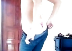 In the episode i wear taut jeans, pink top, higheels and pink panty. I dont talk in the clip just have a fun what i do. i do hot striptease and take o
