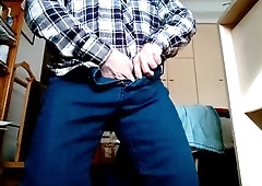 Kocalos - Wearing my new tight jeans