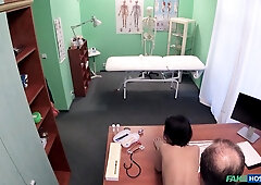 Doctors Getting Blowjobs And Fiull Sex From Patients