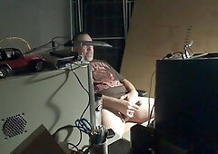 Step daddy masturbating...