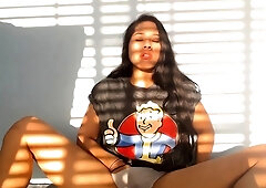 Asian Teen Gamer Masturbates to Orgasm on Webcam