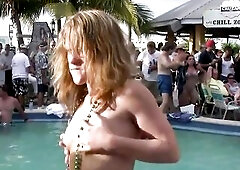 Grinding in front of everybody - DreamGirls