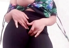 Horny Indian mom Hajarsexy gets good action with a big dick and enjoys a wild ride