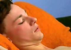 Hot gay sex Preston gets Hunter bare and deepthroats his