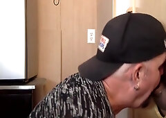 Gloryhole Gaydaddy Blowing Dick Before Tugjob For Cum 7 Min