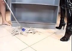 Latex mistress fuck a slave