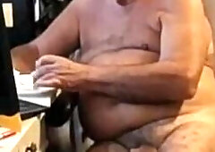Fat Gay Amateur on Webcam