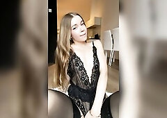 Do u wanna smack the sexually excited Rebecca?