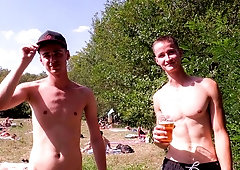 Group action with outdoorsy Czech amateurs