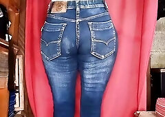 Lengthy Piddle In Jeans After A Breakfast