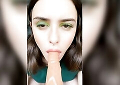 Let your Trans Princess suck u off????(Full movie scene on OF)