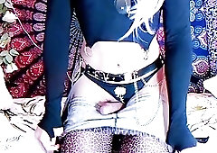 Jenna Trap Twerks & Squirts Hands Free