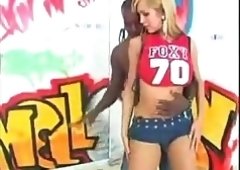 Ebony Banger Feeding White Shemale