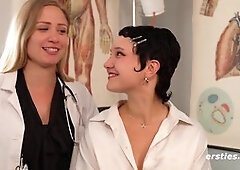 Docteur lesbienne, doktorspiele