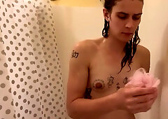 Transfem wrings bra-stuffers in douche