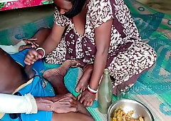 Desi Bhabhi Ke Sath Daru Piya Aur Doggy Style Chudai Ki