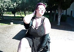 Succubus, 20 years old, also gets naughty with women... - Jacquie et Michel TV