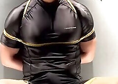 BONDAGE GUY