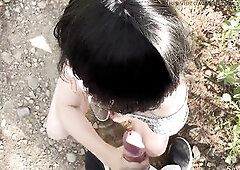 A hawt Lalin Girl cutie was caught and banged for outdoor pissing in the National park