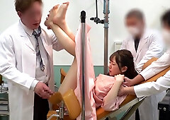 Japanese patient faces a gangbang of hungry doctors during her medical exam