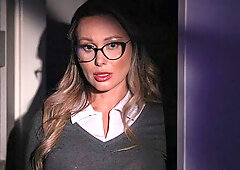 Office sex in the missionary pose with a gorgeous beauty Karina King