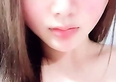 Amateur Webcam Cute Teen Plays Solo