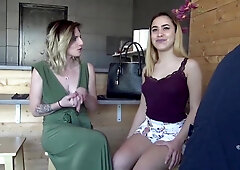 Bites Expertes Pour Chattes Debutantes Release: 2022 Angelina (french Ciara Riviera, Freyja Swann, Juliette Sweetslut, Lorenzo Viota, Melia Rose