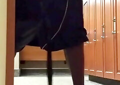 Freeballing in the gym locker #two