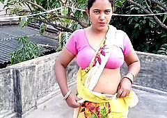 Jija Ne Apni Sali Ko Jangal Me Le Jaa Kar Choda