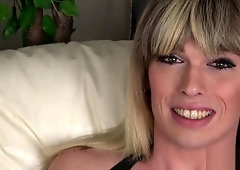 Mature shemale babe tugs on her cock