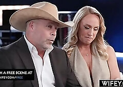 WIFEY Gorgeous Cowgirl Swamp Barbee Shows Her Face For The First Time And Gets Fucked By Jason Luv