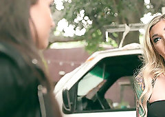 cuckold on with a steamy trans honey