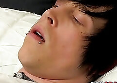 Emo gay jerks off while fucking himself with a dildo