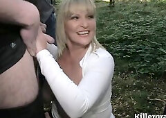 Killergram Dogging Whore Granny Alisha Rhydes Sucks of Strangers in a Field