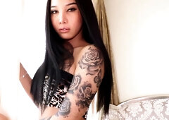 Creampie inside tranny teen Alice her tight anus of this Asian ladyboy