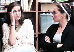 Breezy Bri gets right to work playing with Rusty