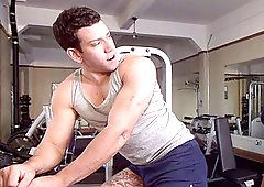 transgender princess spanks and anal pulverizes man at gym