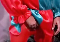 Santa Claus wife gangbanged by elfs