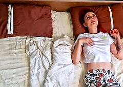 Good Wife Let Her Husband Go to Work with Empty Balls