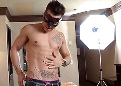 Maskurbate - Muscle Frank stroking at the audition