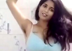 Gouthami reddy manthena removing dress and showing hot sexy bra in bathroom video