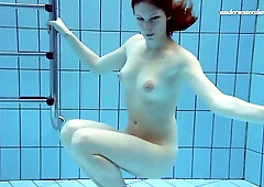 Poolside smut with harmonious Lera from Underwater Show