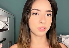 Tasty Pantyhose Babe in Kinky Solo Webcam Show