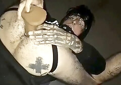 Actually hardcorefetishslut shows his Cock