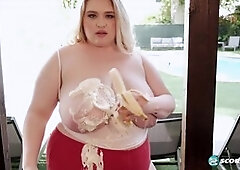 Sticky fun with bbw Stella Daniels in the great outdoors