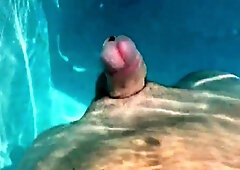 Hands free cumshot swimming pool