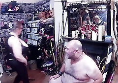 When u get a request to jack off and edge Booboo with marigold gloves. There sonly one thing for it, u get your maid to do it for u. As u can honestly