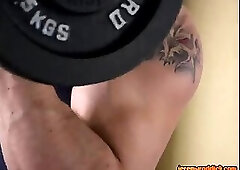 Jeremy Roddick interrupts Kobe Cash's workout