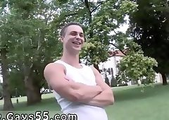 Horny Men Fuck In Public!