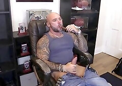 Intense Cigar Blowjob